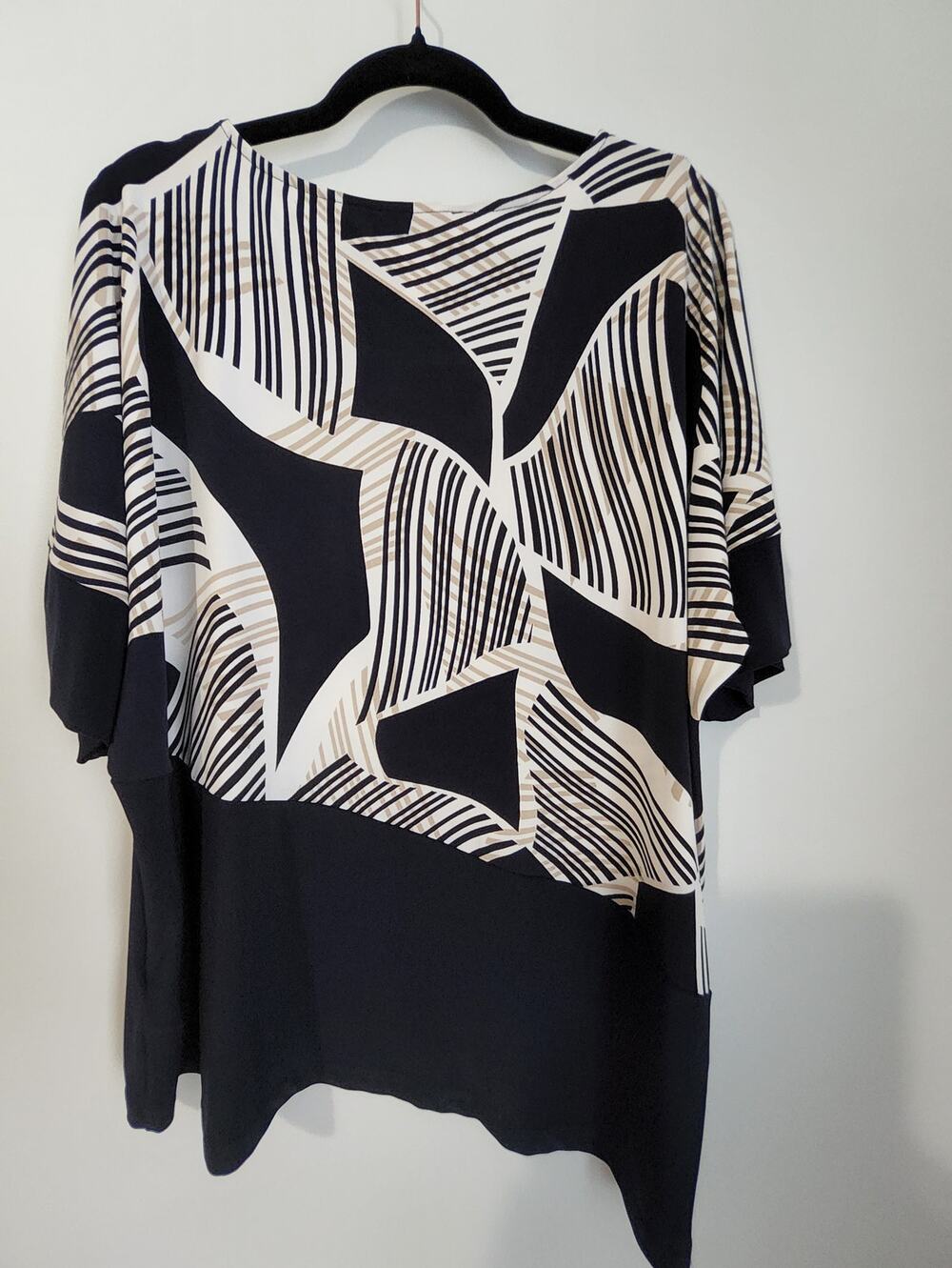 Joseph Ribkoff Tunic Top Womens 10 Geometric Black Beige Asymmetrical Canada